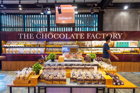 Khao Yai: Private Custom Tour with Driver From Bangkok Premium Car 1 Day (Group of 3)