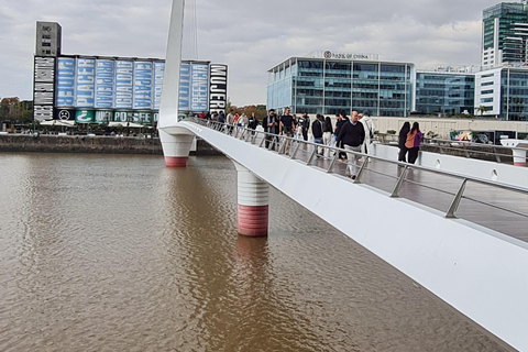 Buenos Aires: Tour de Puerto Madero para grupos reducidosTour de Puerto Madero: Muelles históricos y maravillas modernas