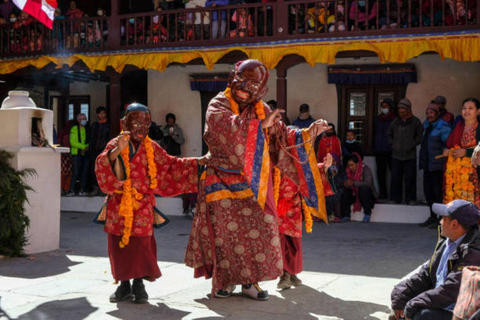 Pokhara: Monastery and Tibetan Culture Walking Tour