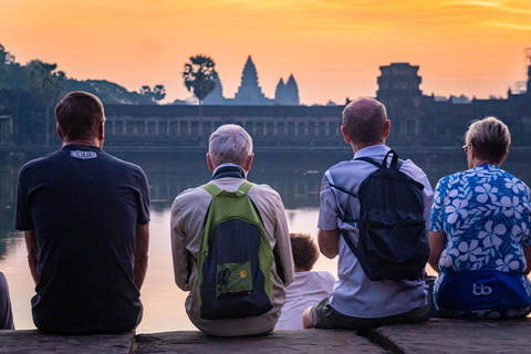 Siem Reap: Angkor Wat Sunrise by Tuk Tuk or SUV Car Full Day Vespa Option + English Guide