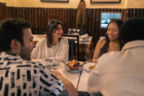 Lisbon: Graça Food & Wine Tour in Traditional Taverns Food & Wine Walking Tour