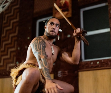 Te Puia: Te Rā Guided Day Tour and Haka Performance