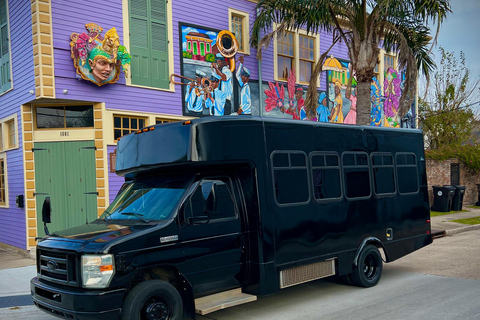 New Orleans: NOLA Party Bus Tour