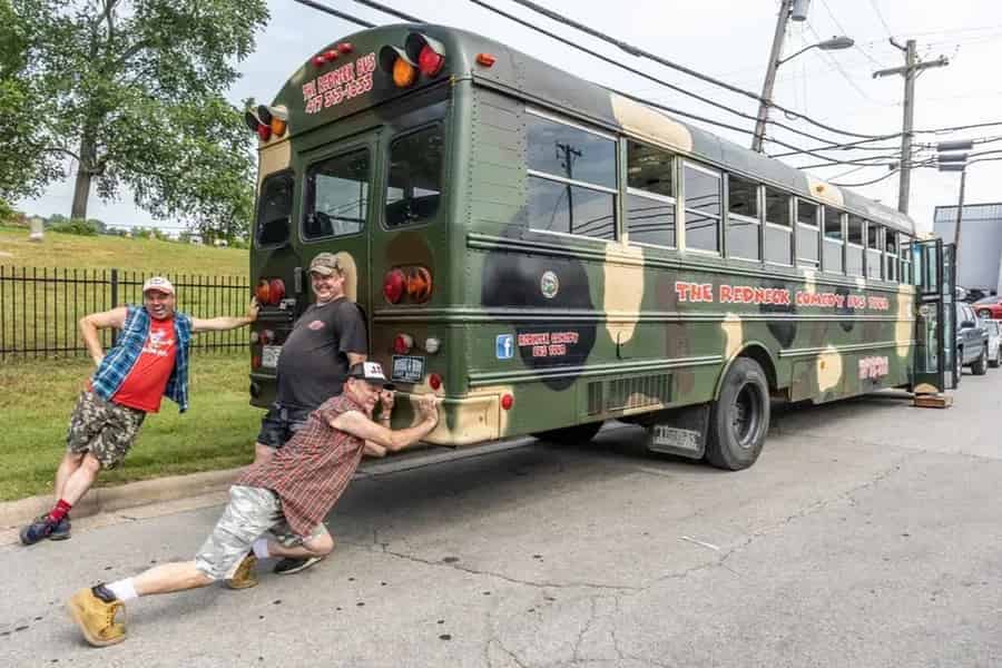 Branson: Redneck-Comedy-Sightseeing-Bustour. Foto: GetYourGuide