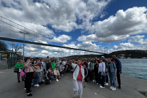 Istanbul: Eurasia Tour with Camlica Tower, Ferry Ride, Lunch Tour Including Rumeli Fortress & Camlica Tower Entrance Fee