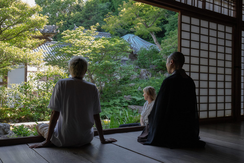 Quioto: Meditação zen e cerimónia do chá num templo escondidoKyoto: Meditação zen e cerimônia do chá em um templo escondido