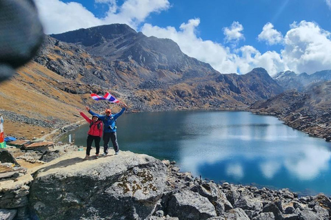 Explorando Langtang: Un viaje de 12 días desde Katmandú