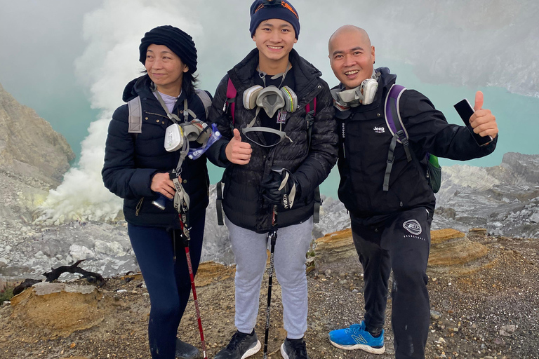 Banyuwangi: Ijen Blue Fire Hike &amp; Licin Village Breakfast