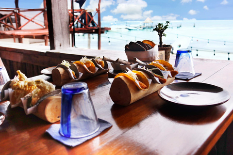 Cancún: Excursão de snorkeling aos recifes de Puerto Morelos e almoço à beira-marCancún: Passeio de mergulho com snorkel nos recifes de Puerto Morelos e almoço à beira-mar