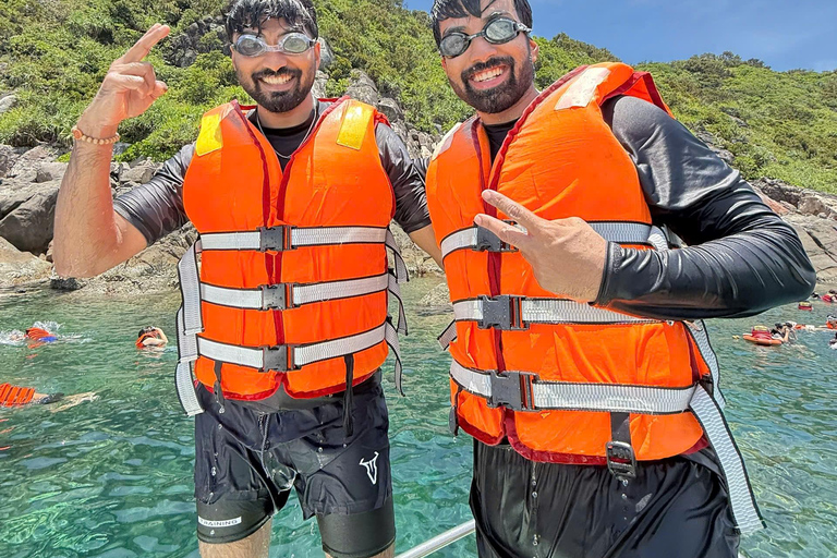 Cham Island Private Snorkeling & Beach Trip
