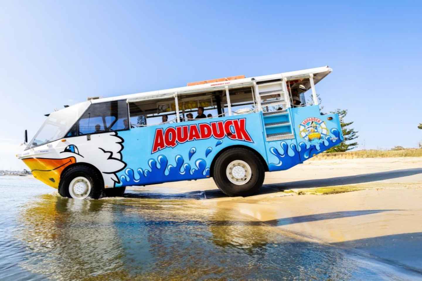 Gold Coast: 1-Hour Land and Water Duck Tour - Gold Coast: 1-Hour Land and Water Duck Tour