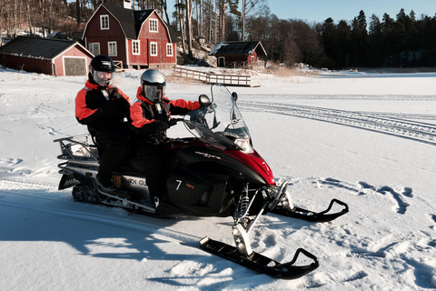Helsinki: Snowmobile Tour with Lunch and Transfers