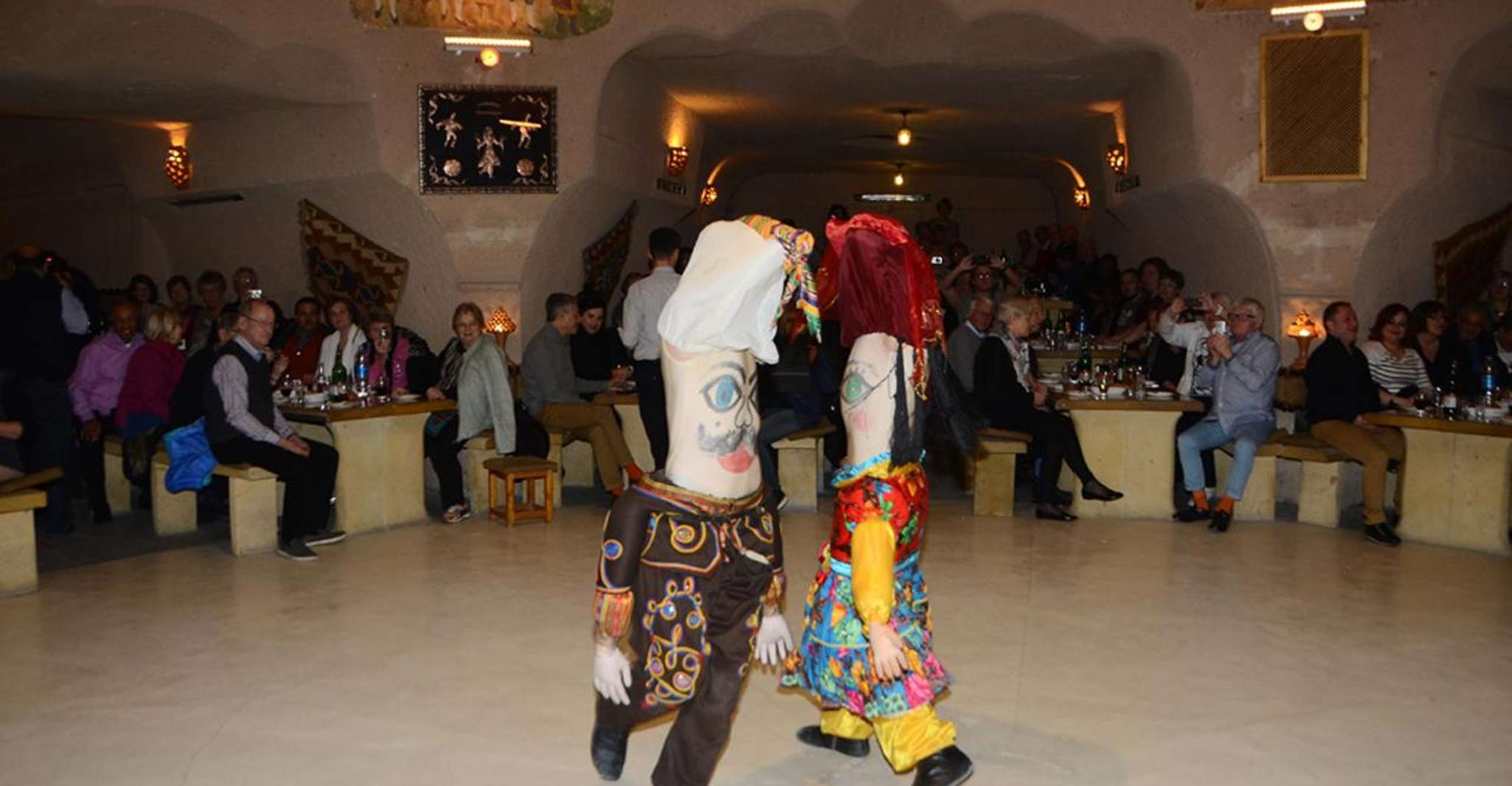 Türkische Nacht der türkischen Kultur in Kappadokien mit Abendessen - Hizvo