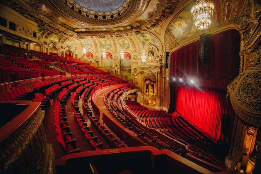 Die Chicago Theater Tour Erfahrung. Foto: GetYourGuide Die Chicago Theater Tour Erfahrung. Foto: GetYourGuide