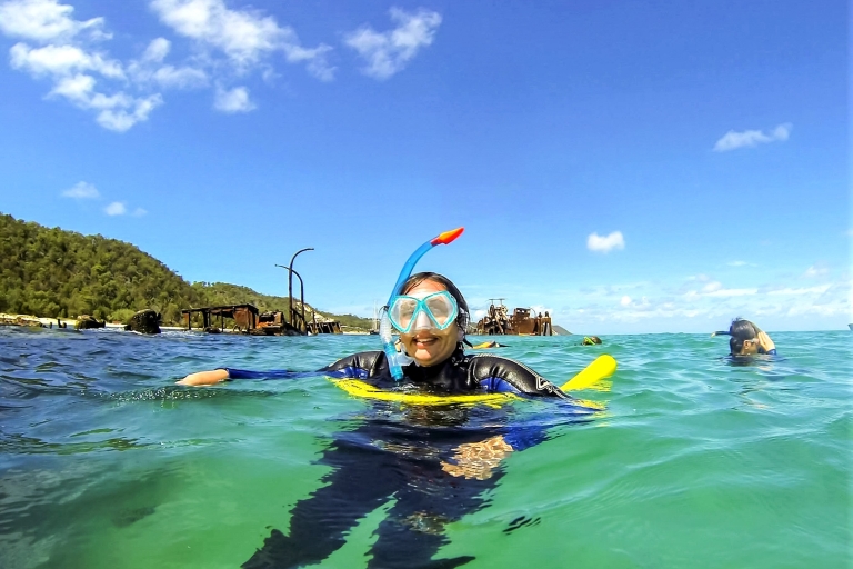 Brisbane do Moreton Island Return Ferry & Adventure Day PassWrecks Adventure Tour