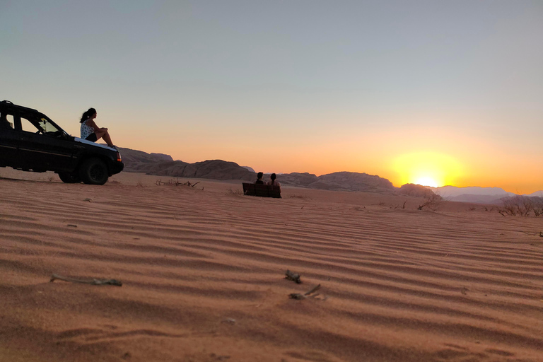 Wadi Rum: Nomadic Survival Skills, Sunset & Zarb Dinner