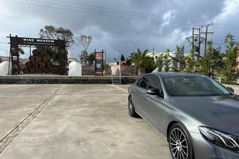 Transfert privé depuis l&#039;aéroport de Santorin