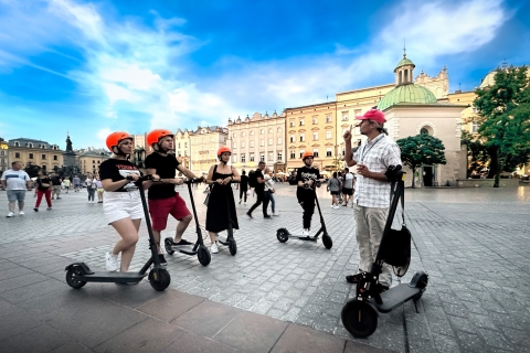 Visite en scooter électrique: visite guidée de 90 minutes de la vieille ville