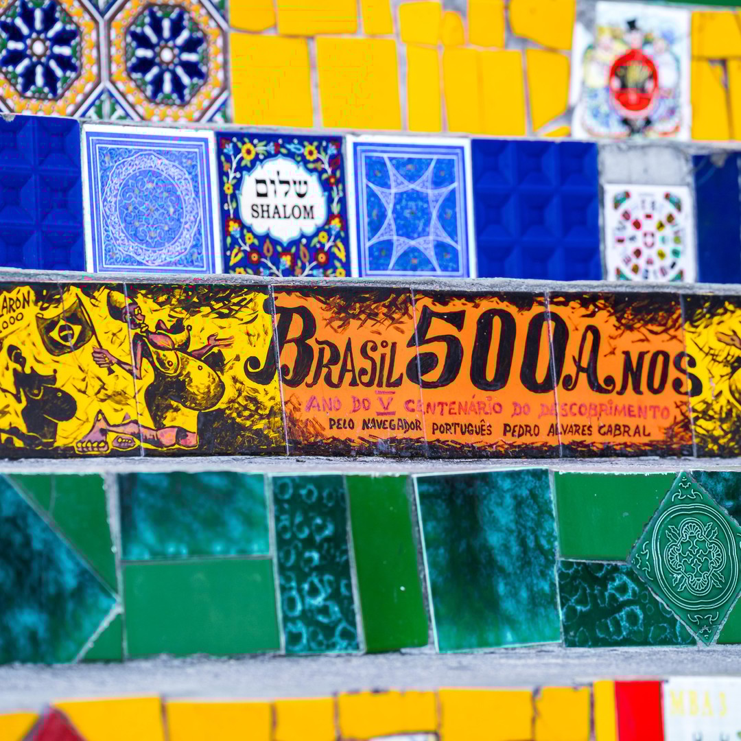 Colagem de mídia