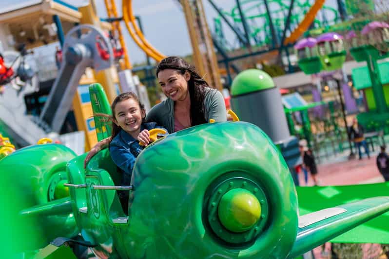 San Antonio: Six Flags Fiesta Texas Admission Ticket