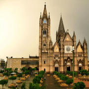 Guadalajara : Highlights Walking Tour With A Guide