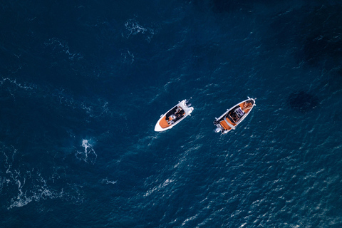 Crete: Almyrida Bay Self-Drive Boat Rental with Briefing Crete: SUNSET Almyrida Bay Self-Drive Boat Rental