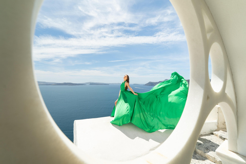 Santorini: FlyingDress Photo Session "Dress Included" by Rey IMEROVIGLI 1 HOUR