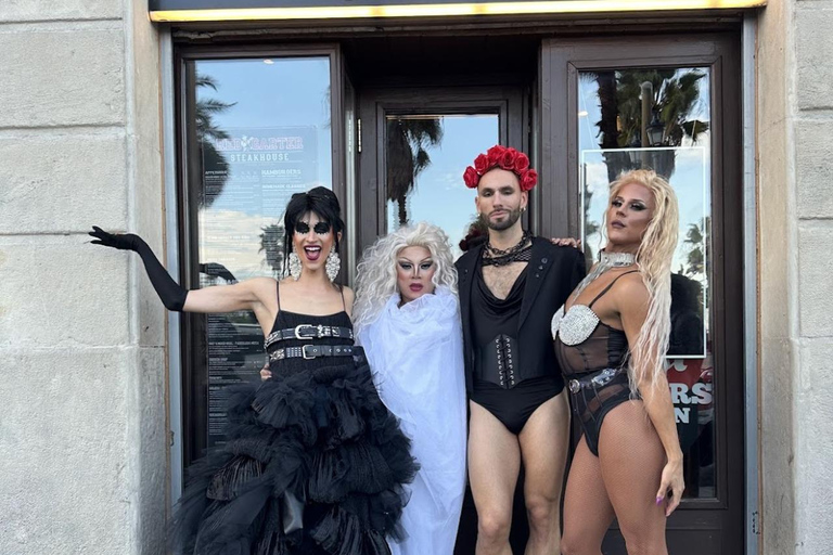 Barcellona: Brunch alcolico con le drag queenBarcellona: brunch con drag queen e drink