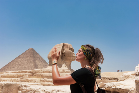 Sharm El Sheikh: Giza Plateau and Egyptian Museum Day Trip