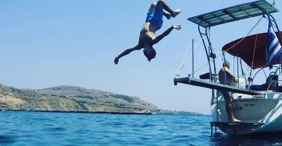 Lindos: Sunset Cruise with Drinks and Snacks