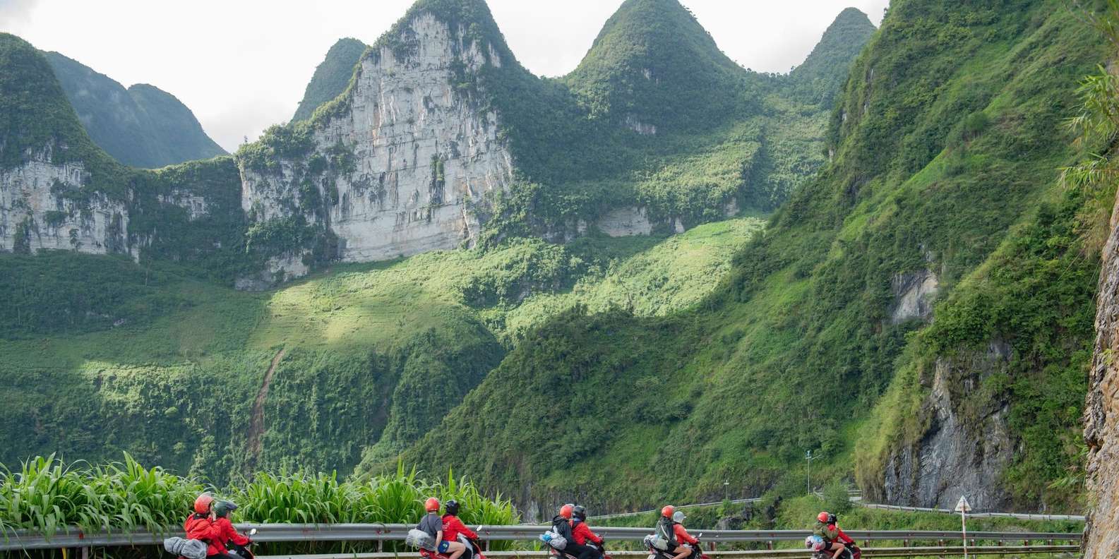 Small group - 3 Days 2 Nights Ha Giang Loop by motorbike — gallery image 2