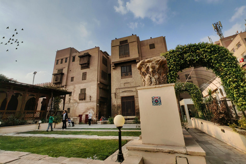 Excursão ao património do Cairo: Palácio Dourado, mesquita mais antiga com almoçoTour particular com ingresso e almoço