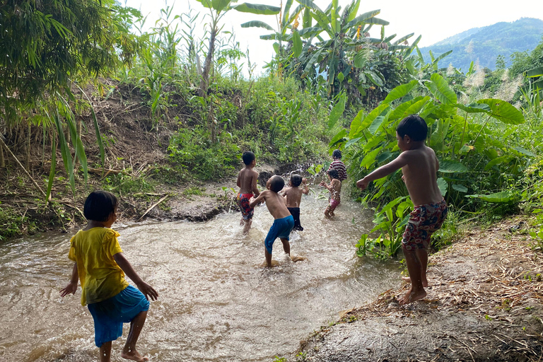 Chiang Rai: Popular Sightseeing Tour 7 places , Buffet Lunch Chiang Rai: Popular Sightseeing Tour 7 places ,Buffet Lunch