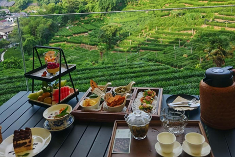 Hangzhou: West Lake Boat Ride, Leifeng Pagoda & Tea Tour