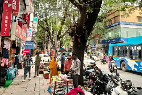 Explora Bangalore: tour a pie por MalleshwaramExplore Bangalore: Malleshwaram Walking Tour