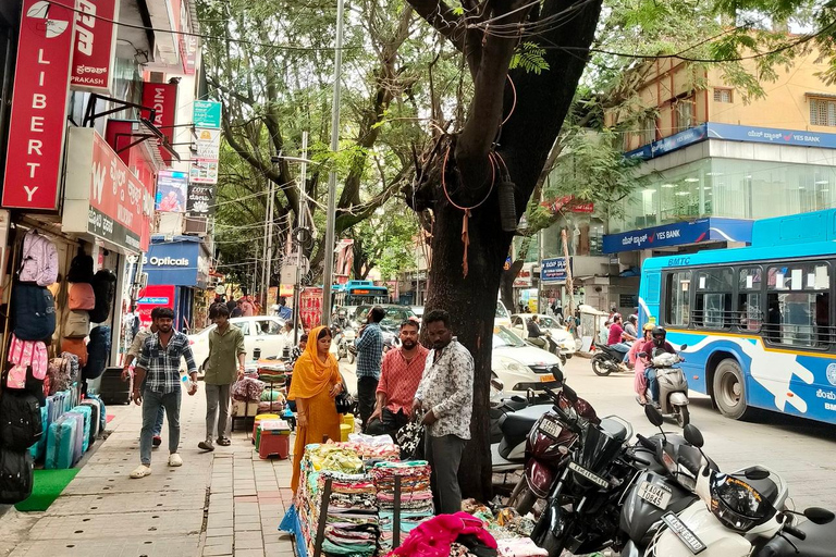Explora Bangalore: tour a pie por MalleshwaramExplore Bangalore: Malleshwaram Walking Tour