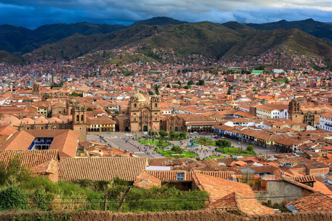 Cusco: Walking Tour Through Streets, History & Local Culture