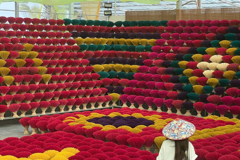 Hanoi: Incense Village & Conical Hat or Knife-Making Village Hanoi Incense Village, Conical Hat , NO LUNCH - SMALL GROUP