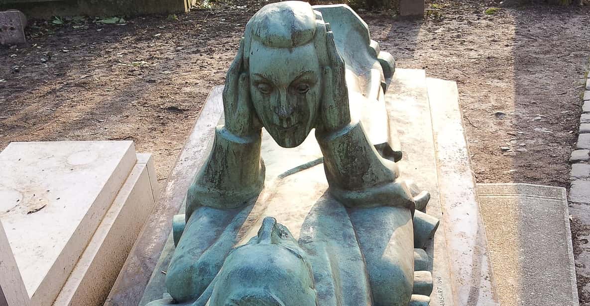 Afbeelding 1 van De begraafplaats Père Lachaise: Rondleiding van 2 uur in een kleine groep