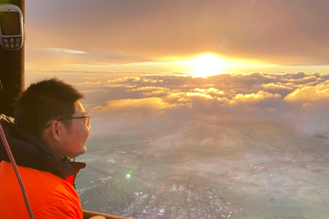 Balloon Flight INCLUDES shuttle bus from Perth to Northam