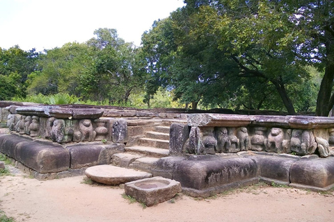 Ella To Arugam Bay Transfer with Temples & Waterfalls & More