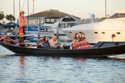 San Diego: Private Luxury Gondola Cruise in Coronado Saturday Before Sunset