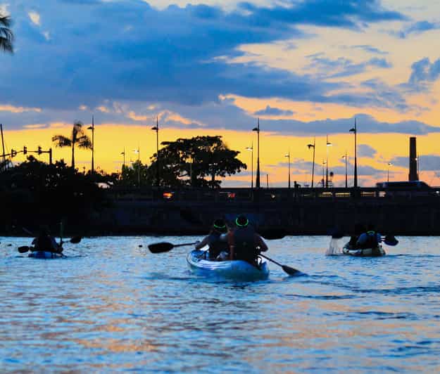 Combo: San Juan Glow Kayak + Salsa Experience @ Luxury Beach