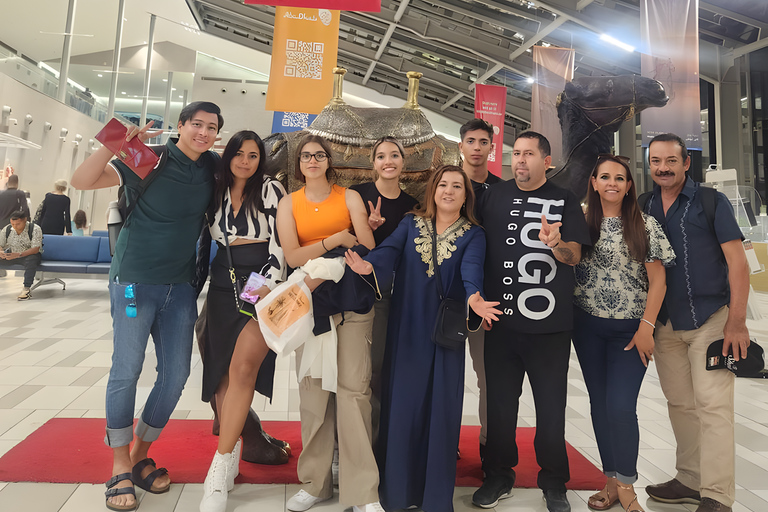 Excursion d&#039;une jounée complète à Abu Dhabi - Grande mosquée, musée du Louvre et plus encoreExcursion d&#039;une journée à Abou Dabi : grande mosquée, musée du Louvre et plus 