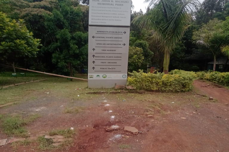 Nairobi: Michuki Park & National Museum Tour with Pickup