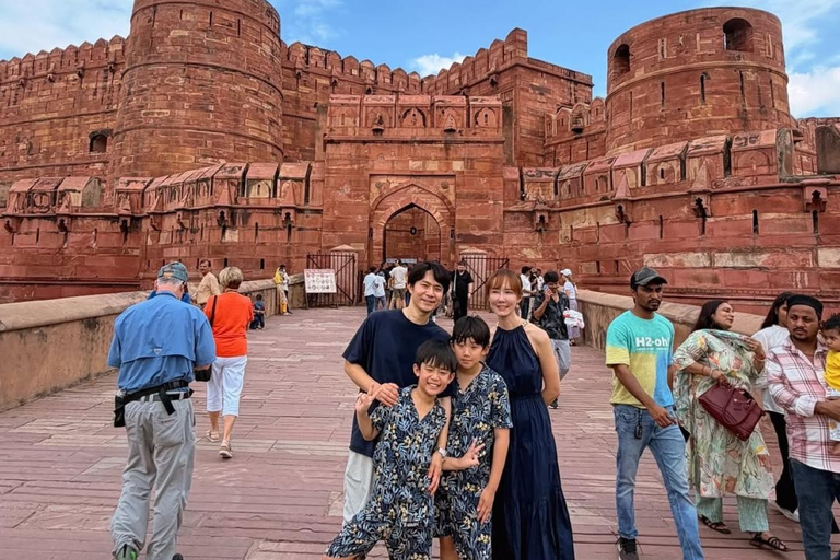 From Delhi: 5-Day Golden Triangle & Tiger Safari Journey Transportation and guide service only