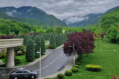 Bakoe-Gabala-Shamakhi-Tufandag -Nohur meer - Waterval tour