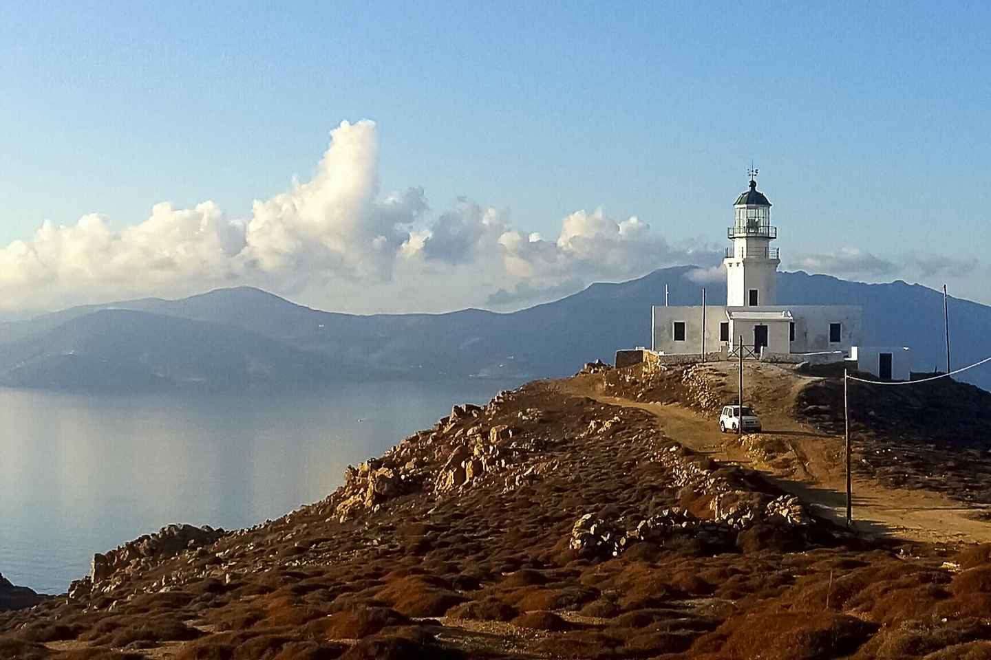 Discover Mykonos:4-Hour Van & Ano Mera Village Experience