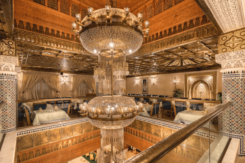 Casablanca: Layover Sightseeing Tour with Airport Transfer Layover including the Moroccan Hammam and traditional Dinner