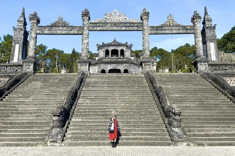 Hue: Perfume River Cruise with Thien Mu Pagoda & Tombs